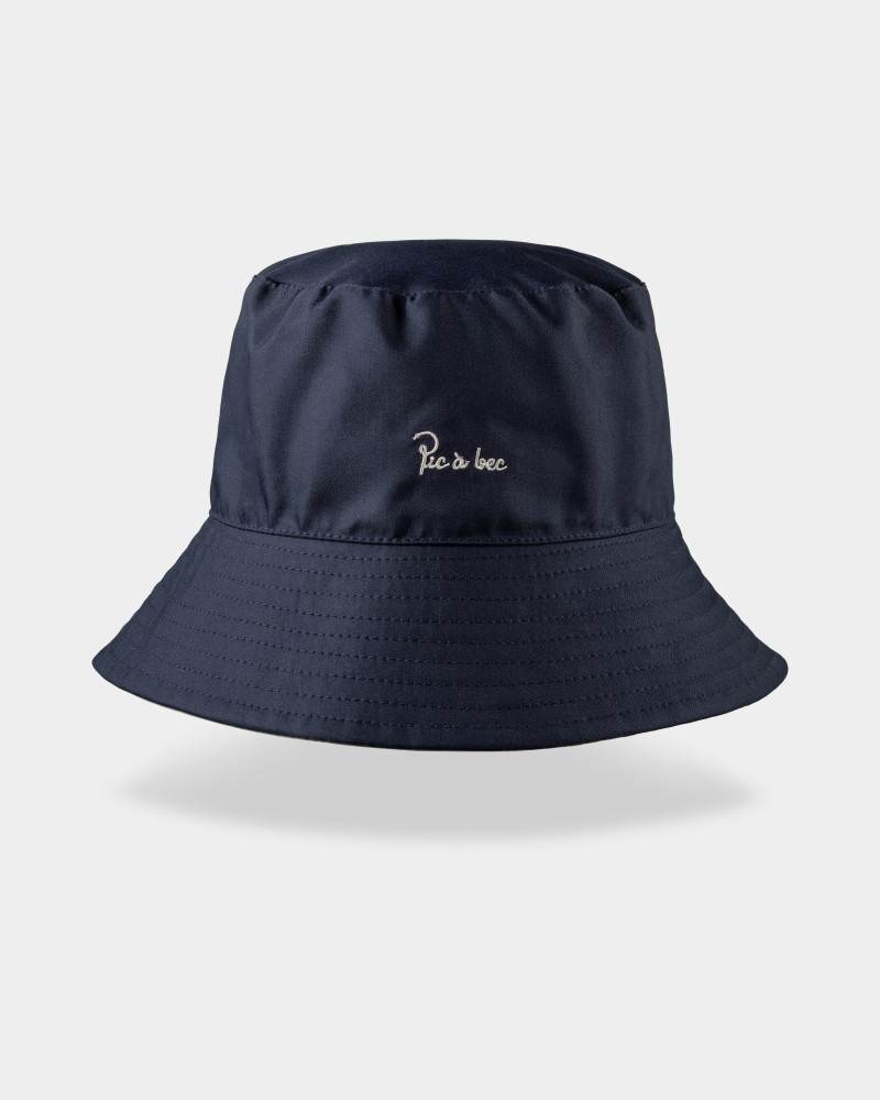 Zdjęcie kapelusza bucket hat od frontu